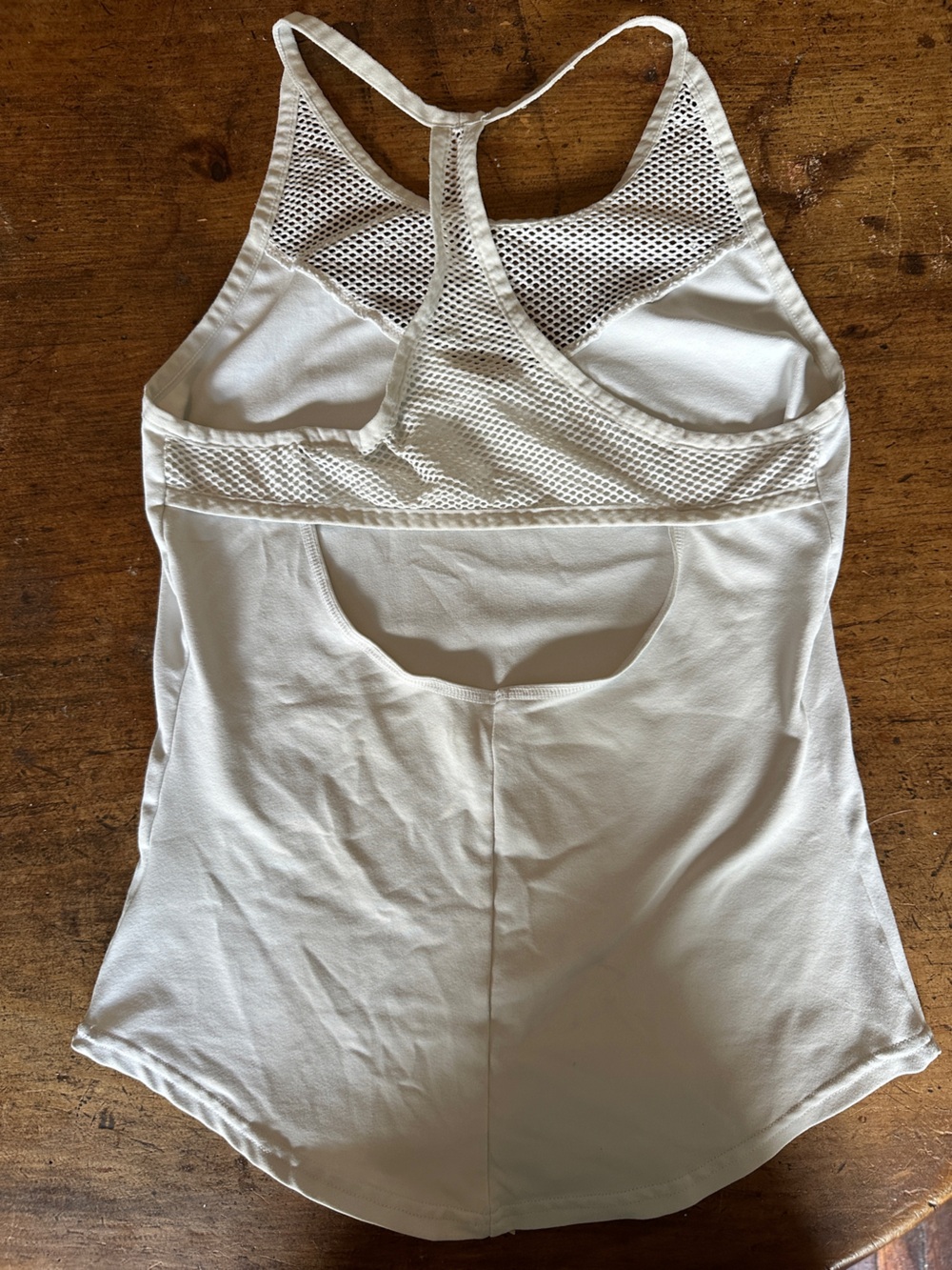 Alo Tank - Picture 3 of 4